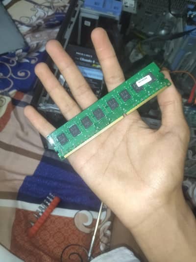 i5 4th gen 8gb dd3 1600mhz ram Rx 480 8gb GPU 500w PSU gaming pc