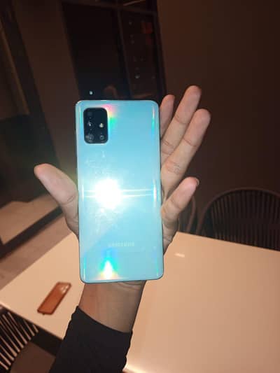 samsung glaxy a 71 front finger