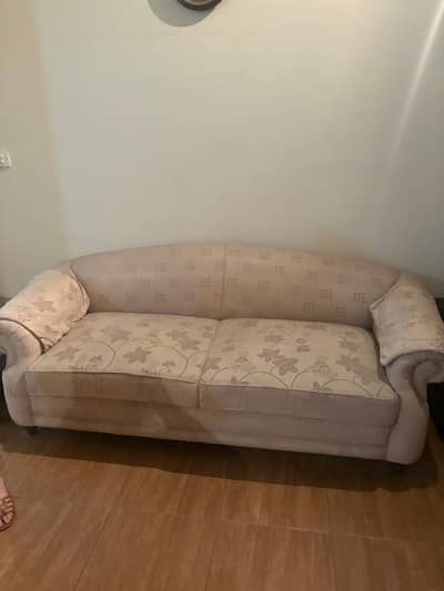 6 seater sofa set  good condition