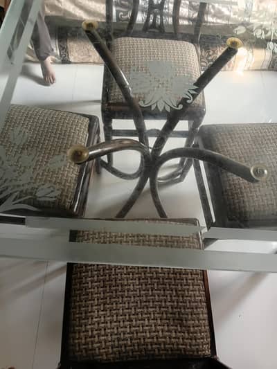 Old wooden dining table set for sale!