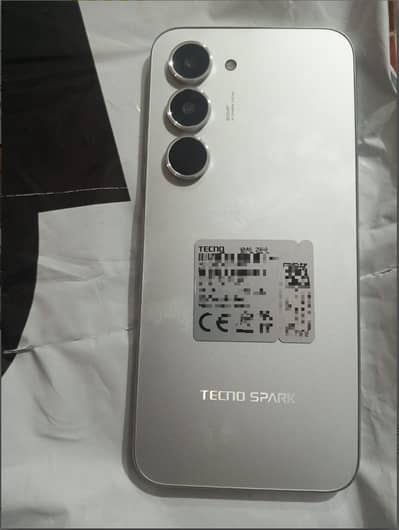Tecno Spark 40 Pro 8+8 256gb