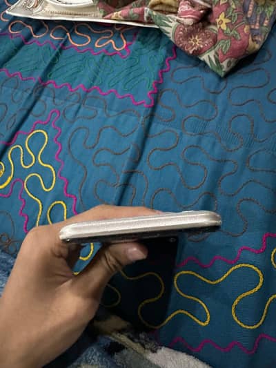 6/128 gb bitter timeing best