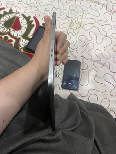 iPad Pro M2 chip 256gb box