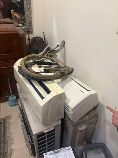 Used gree air conditioner only