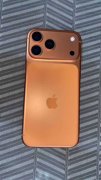 Iphone 17 pro max sim lock LLA 256gb  58CC with box