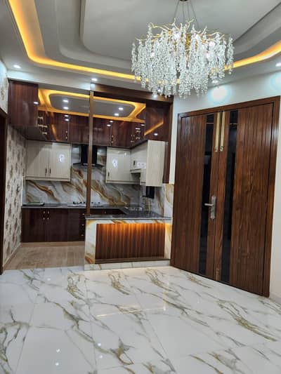 5 MARLA Luxery House Double Storey house ultra modern stylish available for sale in Johertown phase ii Lahore by Fast property services.