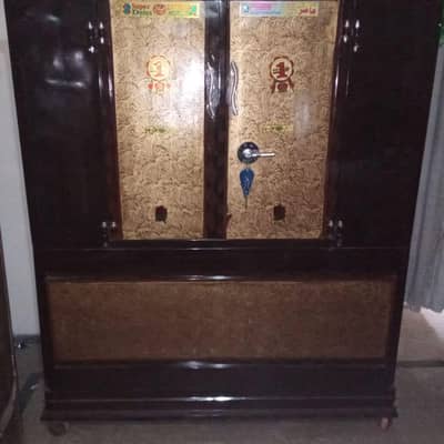 “Large Size Bistar Daan – Good Condition”