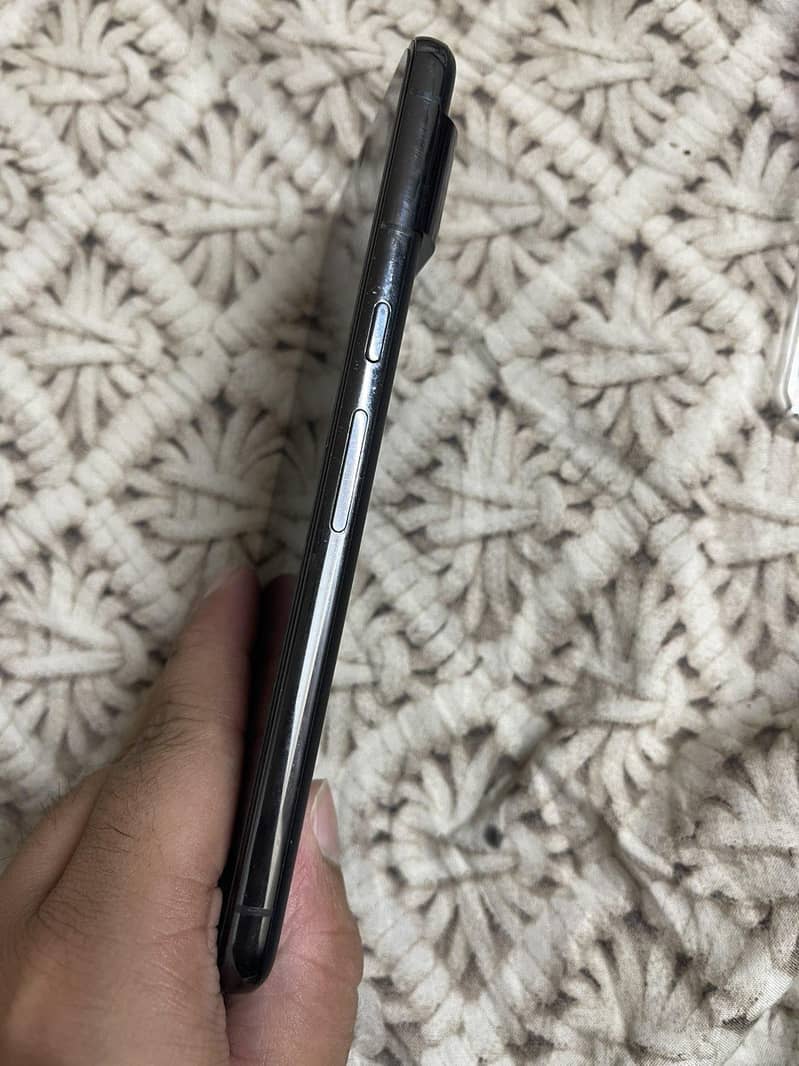 google pixel 8 pro 1