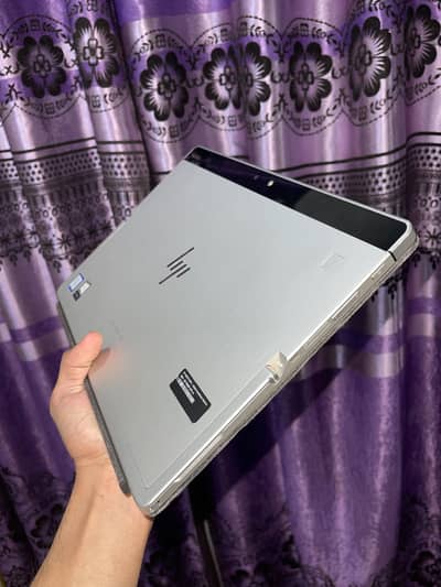 (HP ELITE X 2) ( Core i7 vPro 7th Gen) (detachable)all original piece