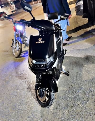 Electric Scooty model Eveon joy model 2025 for sale