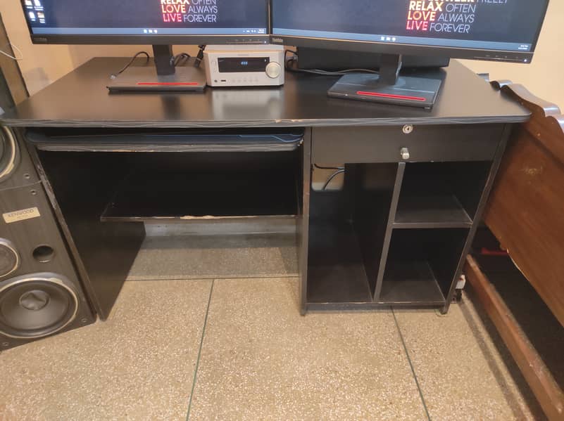 Computer Table Black 1