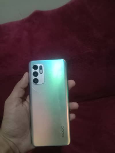 OPPO Reno6
