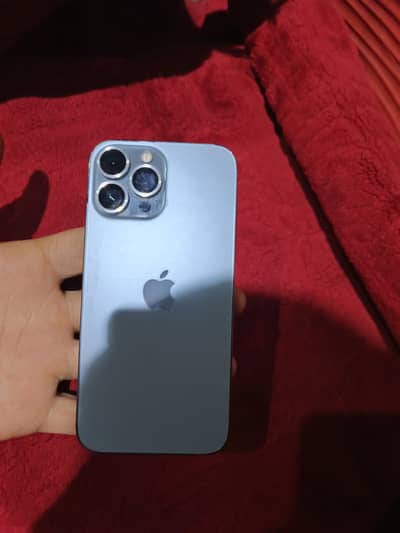 iPhone 13 Pro Max 256gb (factory unlock 4 months sim time)