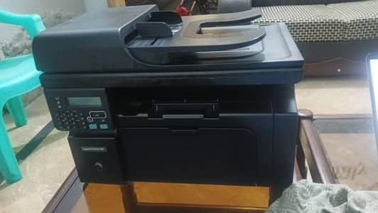 HP laser jet mf1212