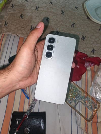 Infinix hot 60i 6/128