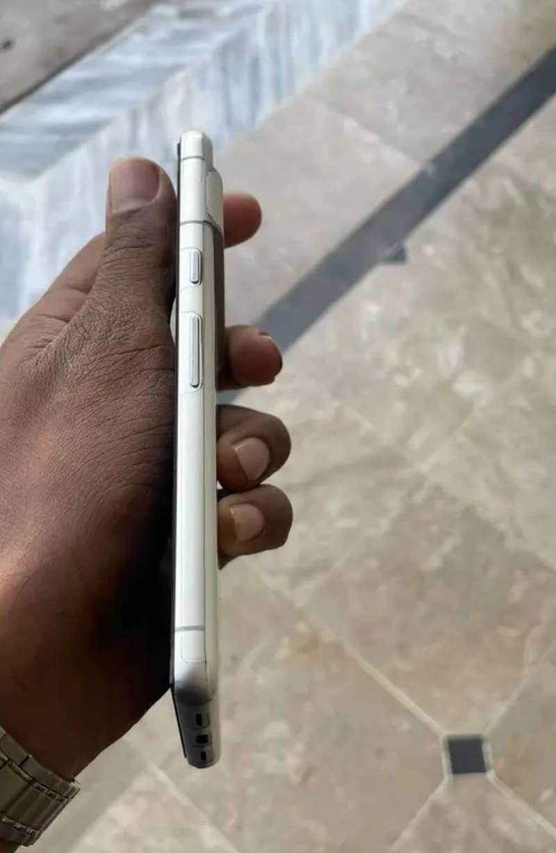 Google pixel 7. . . . . 2