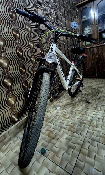 Best bicycle for kids and adults in excellent condition