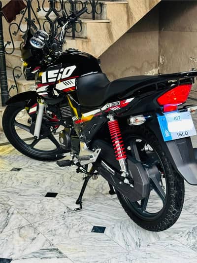 Honda CB 150F , 2025 , isb num, 2900km driven, PPF done like Brand new