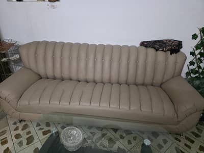 Elegant 5 Seater Sofa Set Excellent Condition (2 Sets Available)