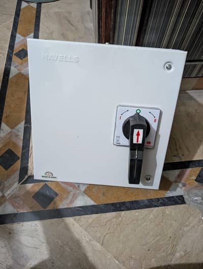 Havells 4p 125A Industrial Changeover