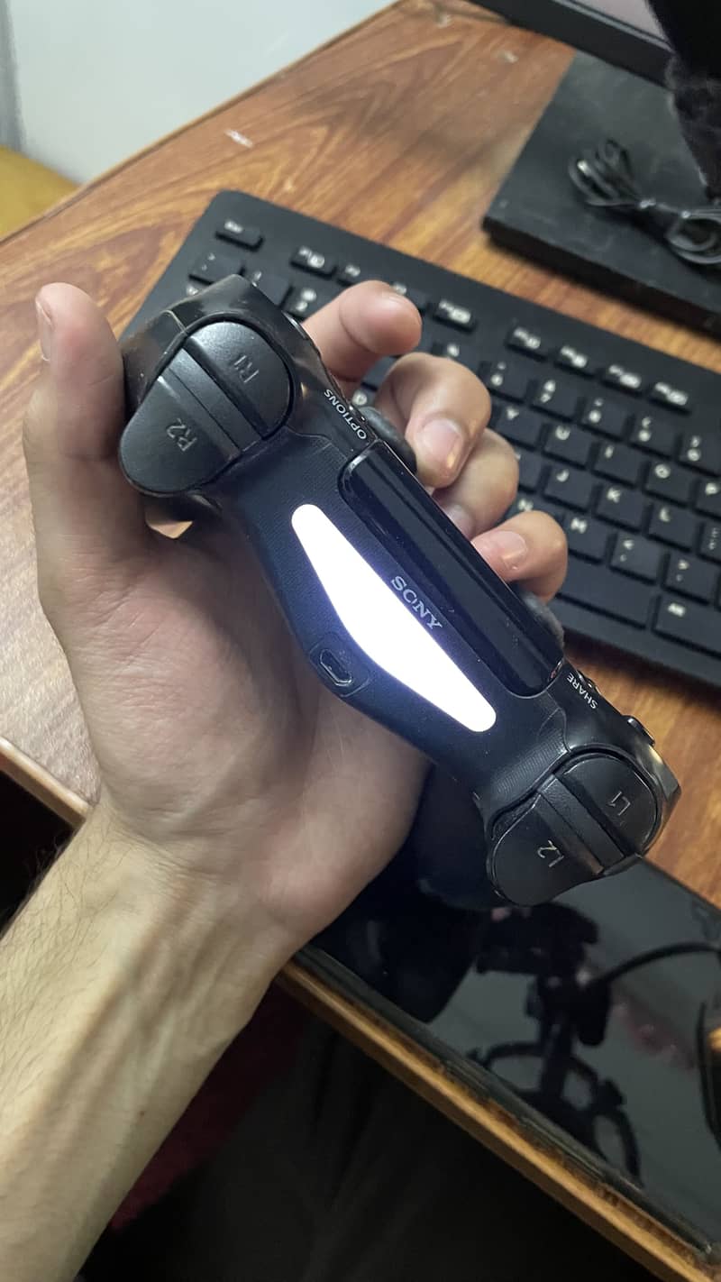 Original PS4 controller 1