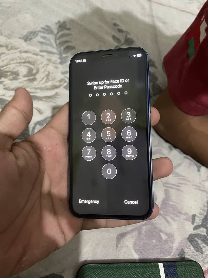 Iphone 12 mini 6