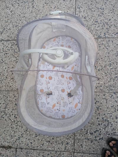 Mastella 6 in 1 bassinet