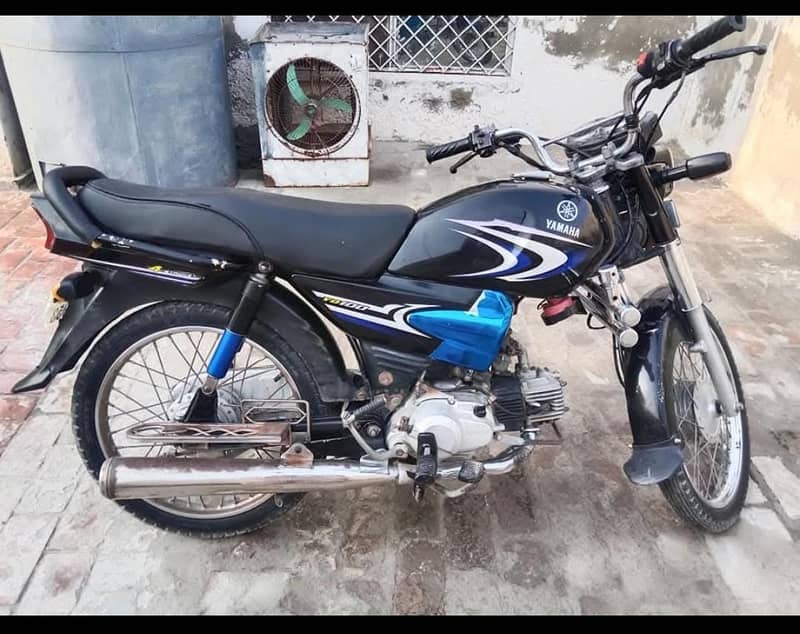 یاماہا جنون ضرورت ہے اچھی کنڈیشن میں ہو ۔ لوکیشن لیہ سے کوٹ ادو ہو ۔ 1