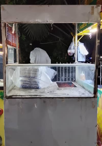 3x3 size food stall availble for sale