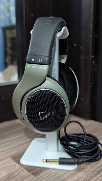 Sennheiser HD595 Open Back Studio Headphones