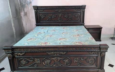Double Bed with 2 side tables + Singhar table + Show case