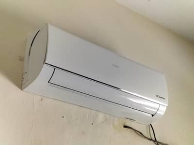 Haier T3 Inverter AC 1.2 ton