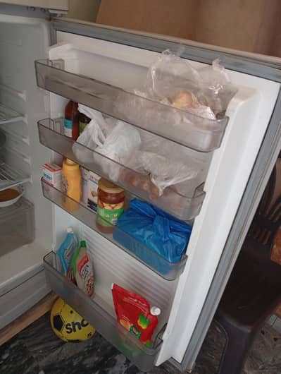 Dawalanc Refrigerator Excellent Condition