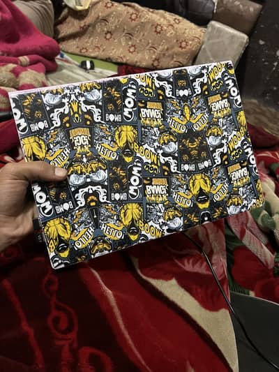 Very Slim i7 4gen 8gb ram 256ssd 4hours battery time condition 10/10