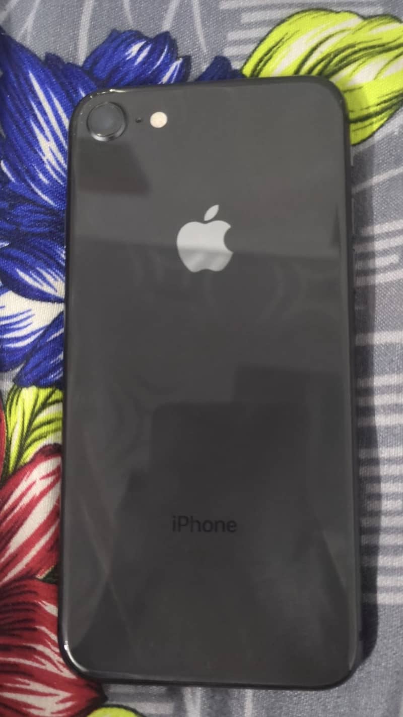 Iphone 8 nonpta 9/10 condition 1