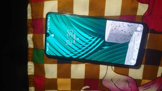 4+128 with box orignl exchange possible display finger ok 03485661225