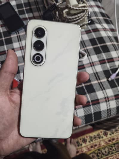 Itel s25 6/128 10/10