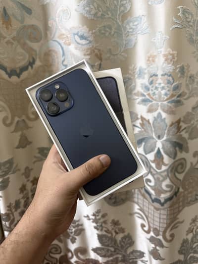 Iphone 15pro max 256gb