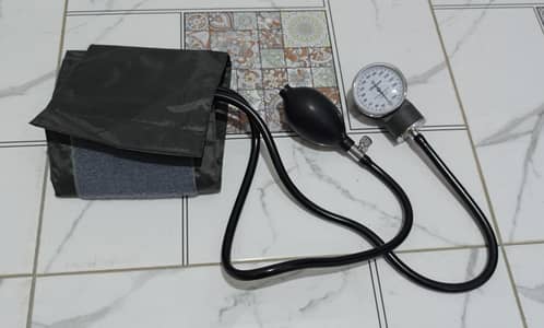Manual Blood Pressure Monitor Machine
