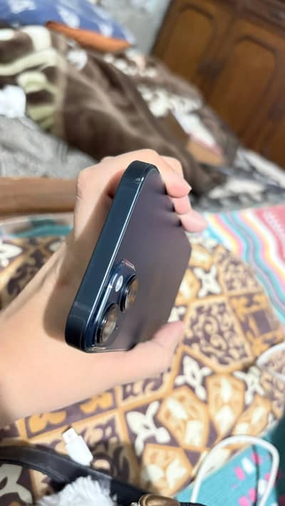 I PHONE 14 Color Midnight Black