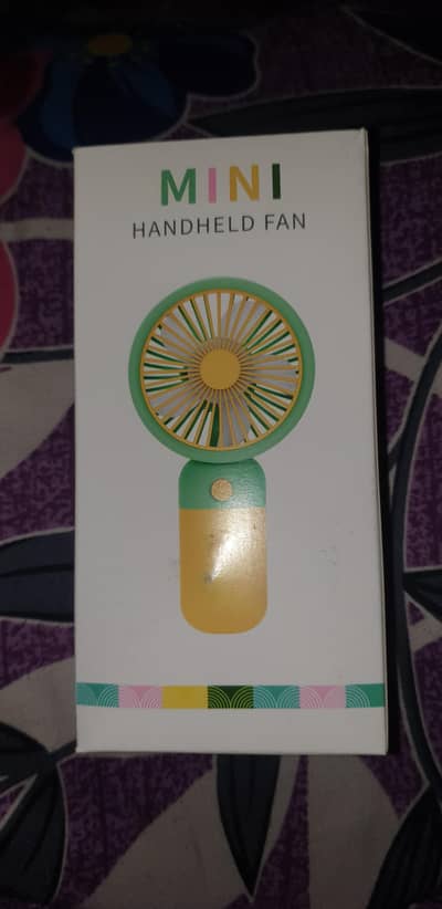 MINI HANDHELD FAN