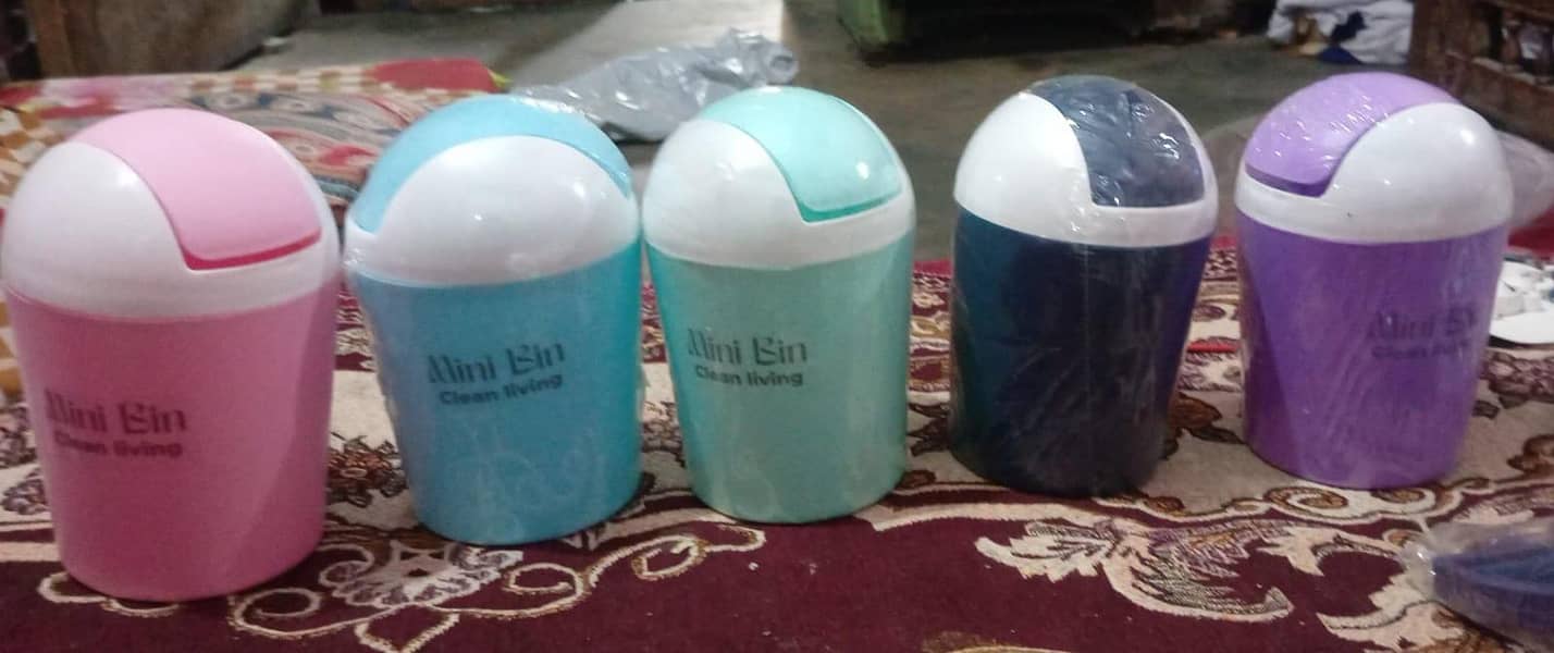 mini Dustbin  0