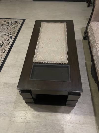 Center tables and ShowCase