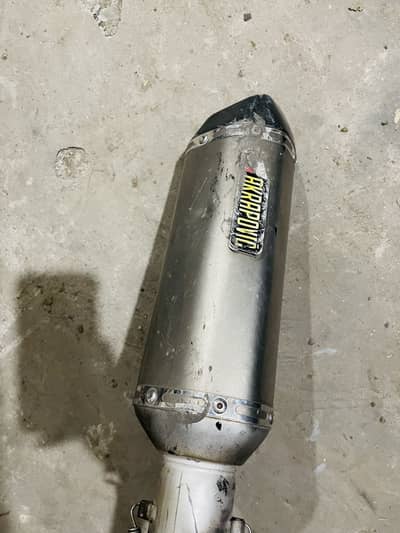 Akrapovic exhausted