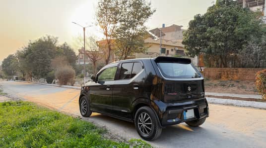 Suzuki Alto 2015 ( Genuine ) with Auction sheet.