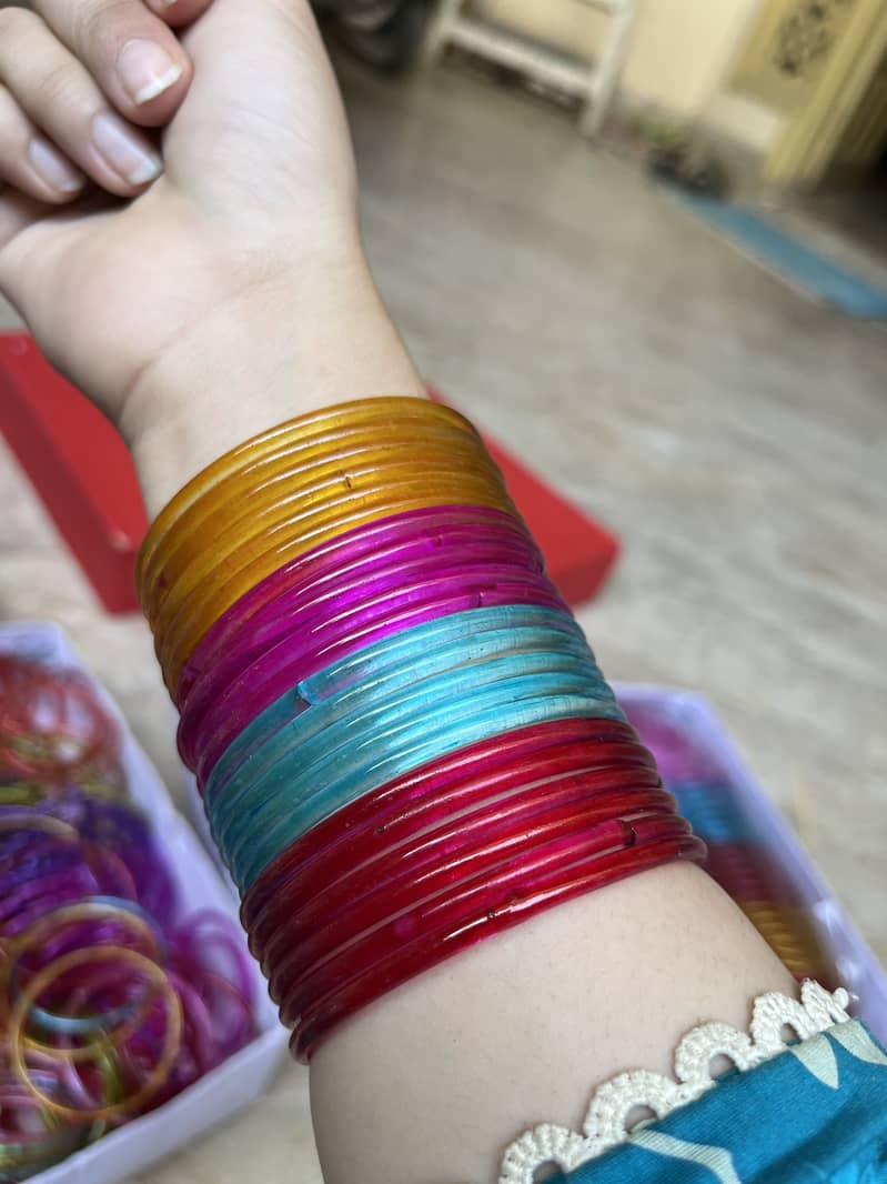 Jelly bangles 0
