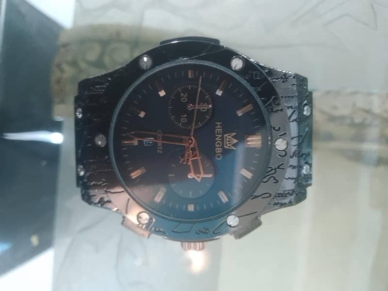 men watch 1
