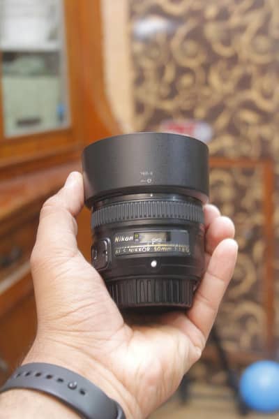 Nikon AF-S 50mm f/1.8G Prime Lens – Sharp Portrait Lens
