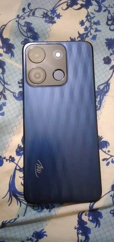 Itel A60s 4+4(8) Ram 128 Rom: 0333/53/98/704