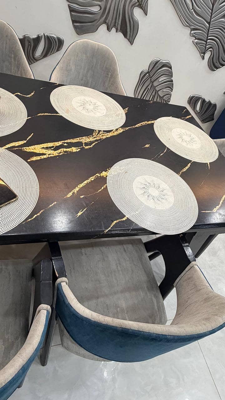 6 seater dining table 3